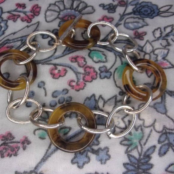 Silver Tortoise Shell Link Toggle Clasp Bracelet 8" L - Picture 3 of 7